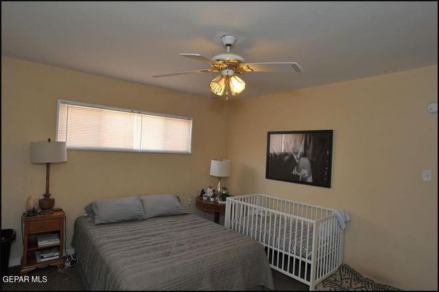 4233 HAMPSHIRE Lane, El Paso, TX 79902