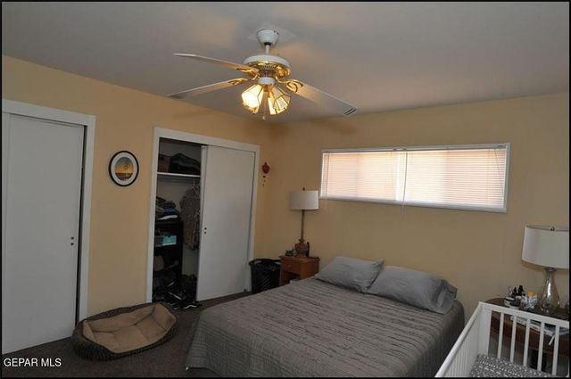 4233 HAMPSHIRE Lane, El Paso, TX 79902