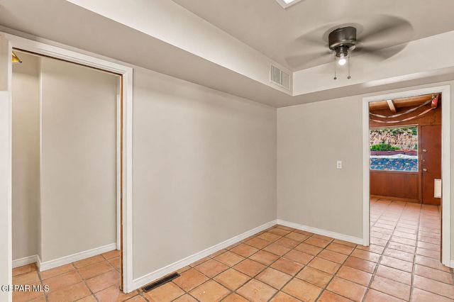 4233 HAMPSHIRE Lane, El Paso, TX 79902