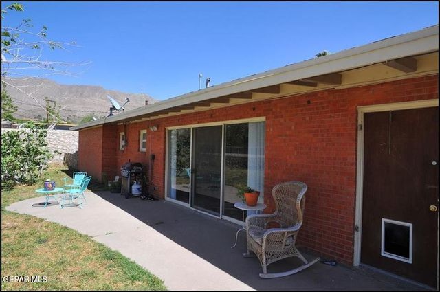 4233 HAMPSHIRE Lane, El Paso, TX 79902