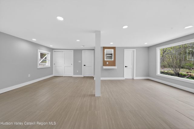 192 Vineyard Avenue, Highland, NY 12528