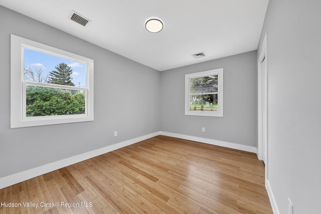192 Vineyard Avenue, Highland, NY 12528