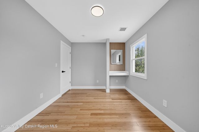 192 Vineyard Avenue, Highland, NY 12528