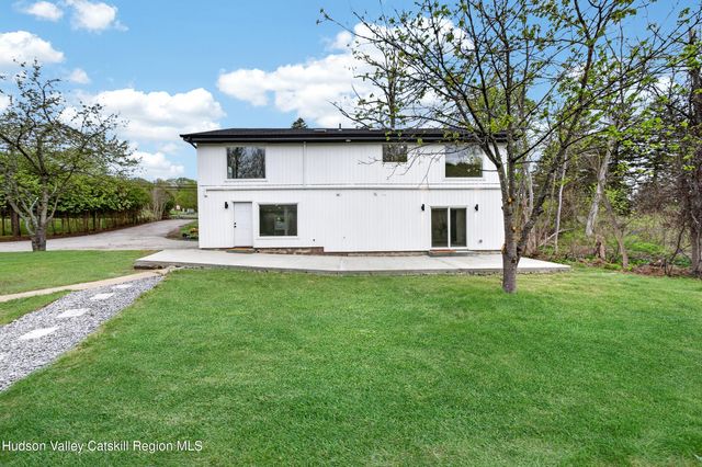 192 Vineyard Avenue, Highland, NY 12528