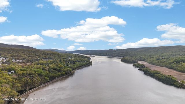 192 Vineyard Avenue, Highland, NY 12528