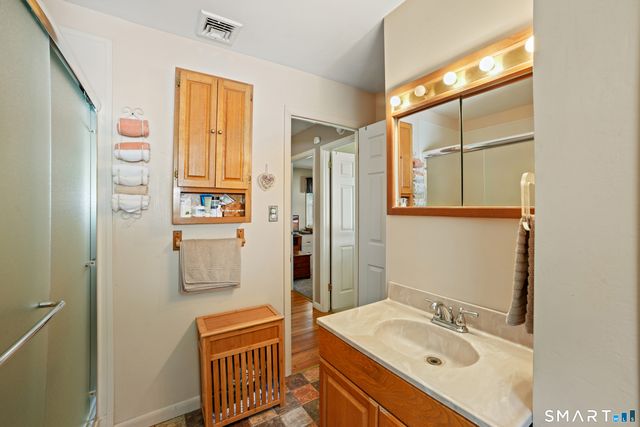 14 Alexander Drive, Cromwell, CT 06416