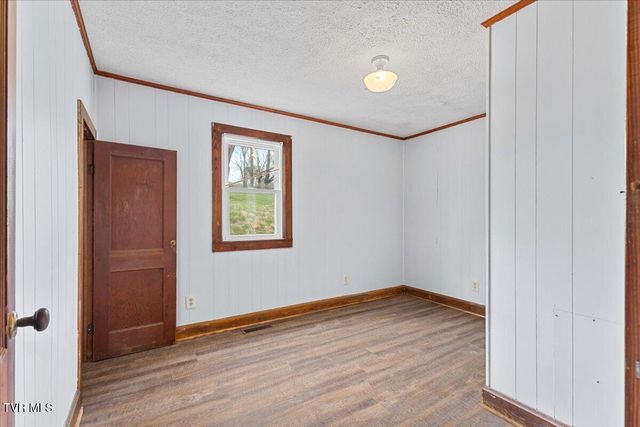 592 Emmett Road, Bristol, TN 37620