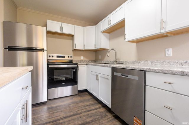 1130 Larch Lane, Fort Wayne, IN 46825