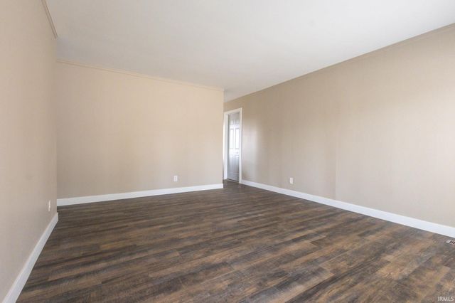 1130 Larch Lane, Fort Wayne, IN 46825