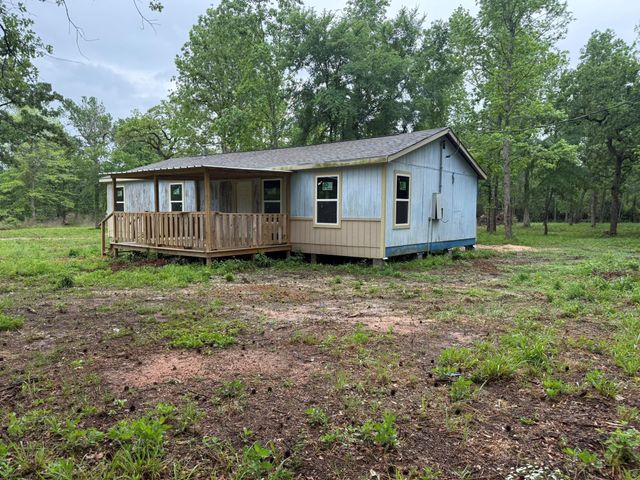 78 Hall Drive N, Montgomery, TX 77316