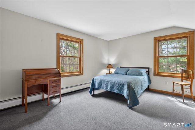 24 Country Way, Wallingford, CT 06492