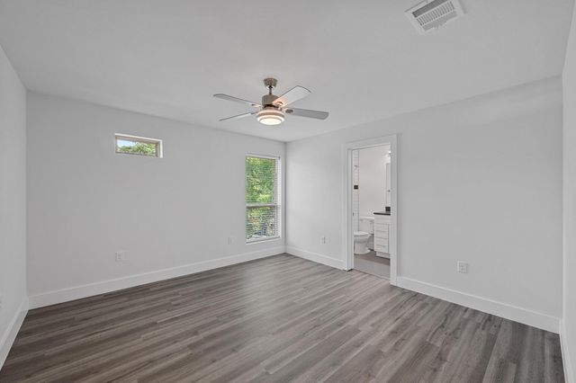 4705 Louis Ave B, Austin, TX 78721