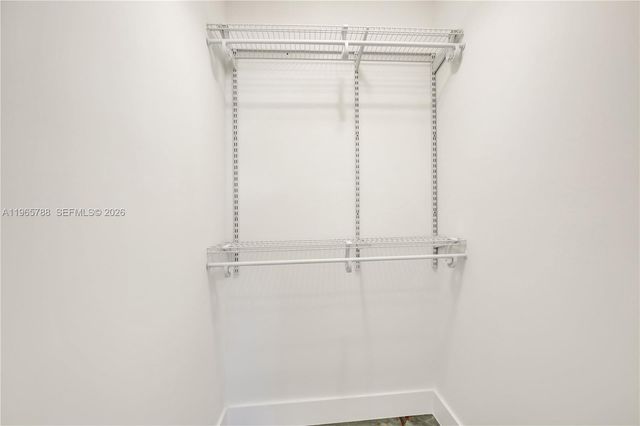 5980 SW 40th Ave C, Dania Beach, FL 33312