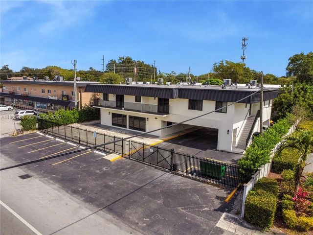 5980 SW 40th Ave C, Dania Beach, FL 33312