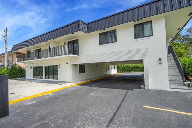 5980 SW 40th Ave C, Dania Beach, FL 33312