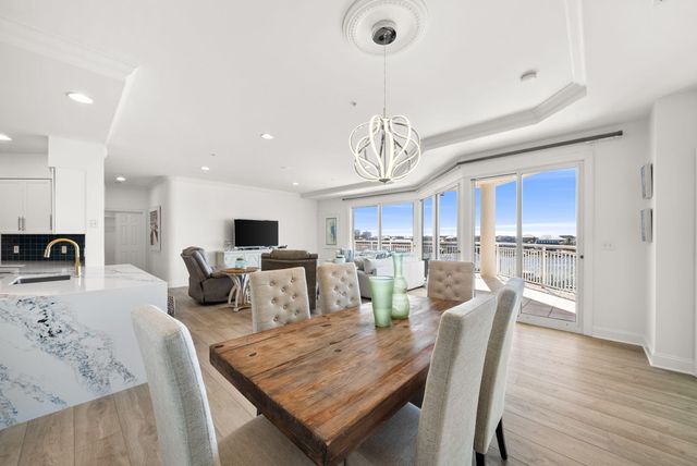 662 Harbor Boulevard UNIT 340, Destin, FL 32541