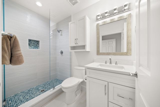 662 Harbor Boulevard UNIT 340, Destin, FL 32541