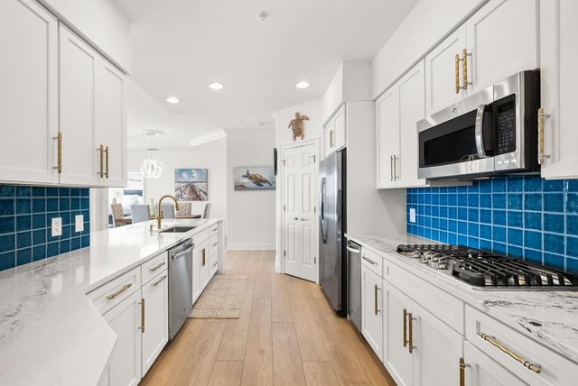 662 Harbor Boulevard UNIT 340, Destin, FL 32541