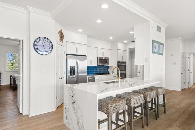 662 Harbor Boulevard UNIT 340, Destin, FL 32541