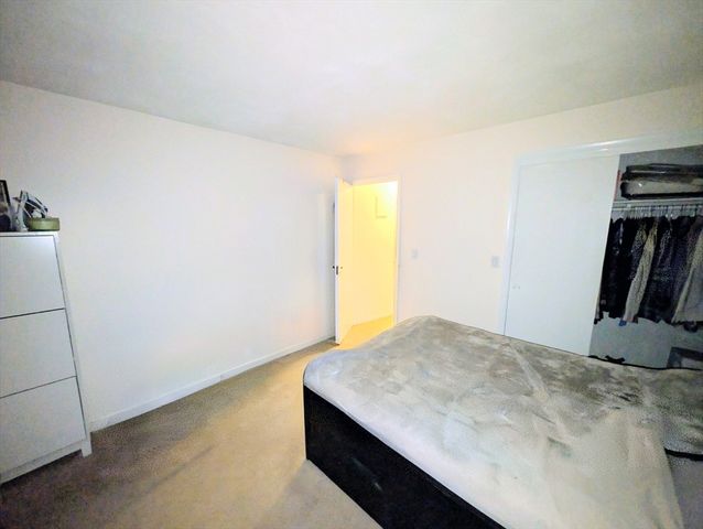 80 Walnut St 412, Canton, MA 02021