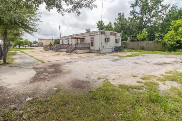 6520 E Tidwell Road, Houston, TX 77016