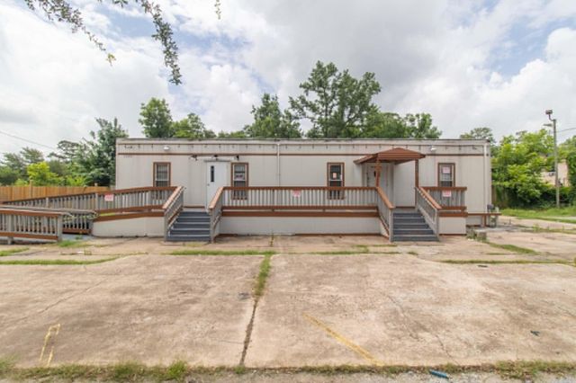 6520 E Tidwell Road, Houston, TX 77016