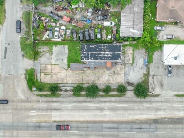6520 E Tidwell Road, Houston, TX 77016