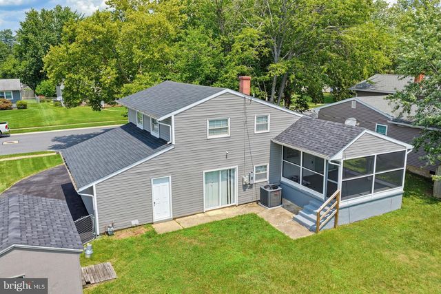1125 GREENTREE RD, Newark, DE 19713