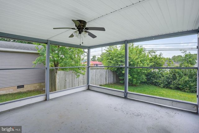 1125 GREENTREE RD, Newark, DE 19713