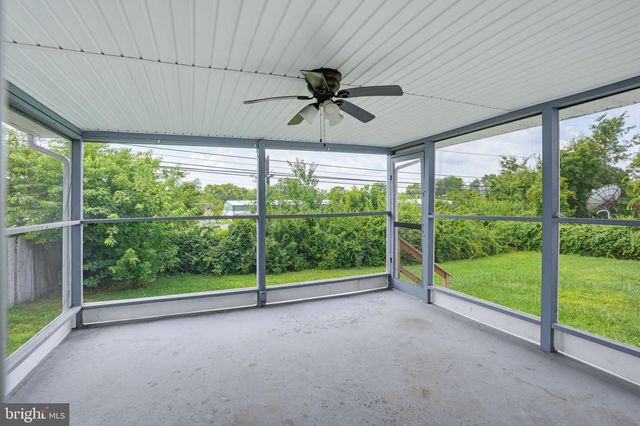1125 GREENTREE RD, Newark, DE 19713