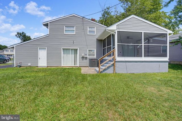 1125 GREENTREE RD, Newark, DE 19713