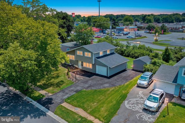1125 GREENTREE RD, Newark, DE 19713