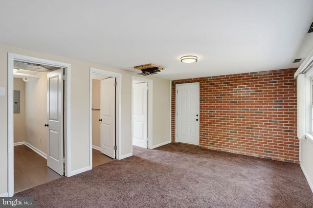 1125 GREENTREE RD, Newark, DE 19713