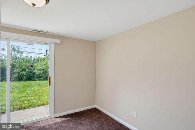 1125 GREENTREE RD, Newark, DE 19713