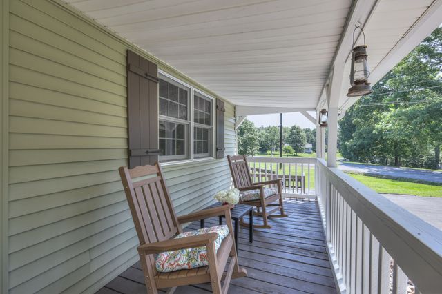 7125 Ivey Rd, Fairview, TN 37062