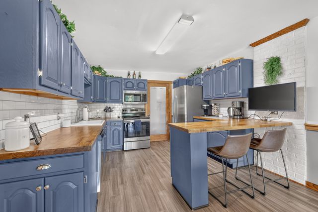 7125 Ivey Rd, Fairview, TN 37062