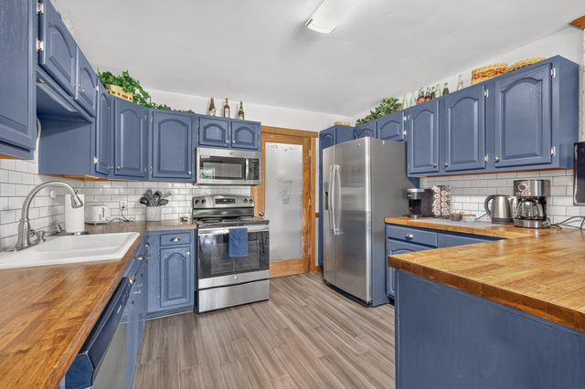 7125 Ivey Rd, Fairview, TN 37062