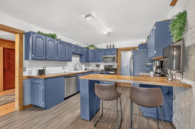 7125 Ivey Rd, Fairview, TN 37062