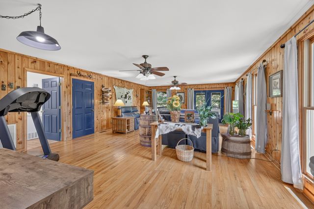 7125 Ivey Rd, Fairview, TN 37062