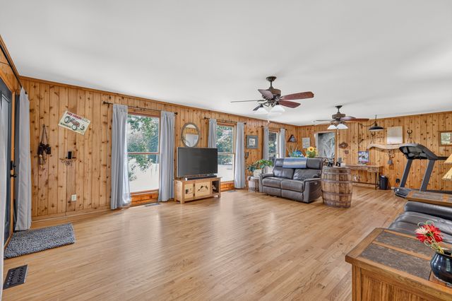 7125 Ivey Rd, Fairview, TN 37062