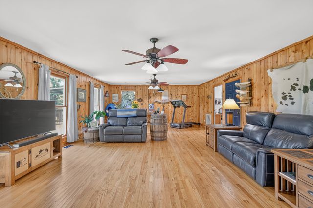 7125 Ivey Rd, Fairview, TN 37062