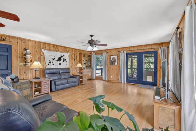 7125 Ivey Rd, Fairview, TN 37062