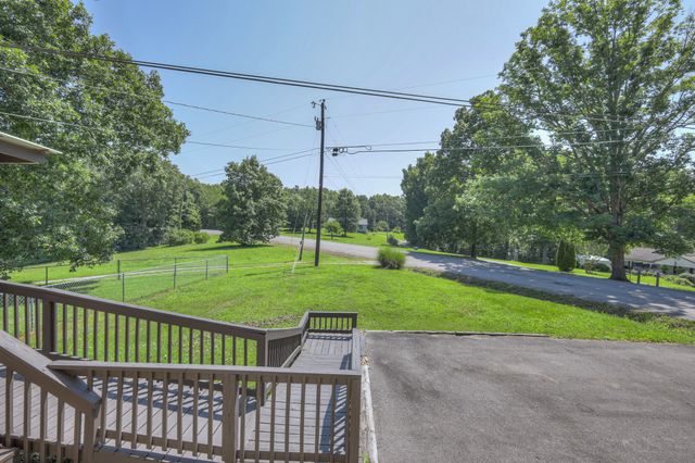 7125 Ivey Rd, Fairview, TN 37062