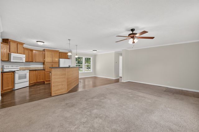 7125 Ivey Rd, Fairview, TN 37062