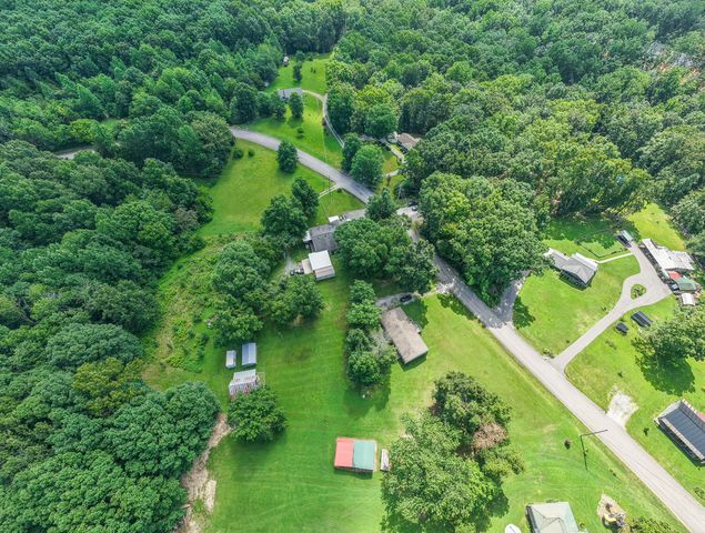 7125 Ivey Rd, Fairview, TN 37062