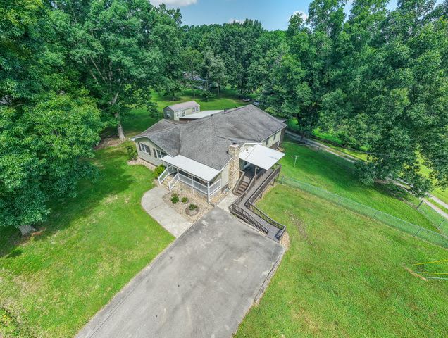 7125 Ivey Rd, Fairview, TN 37062