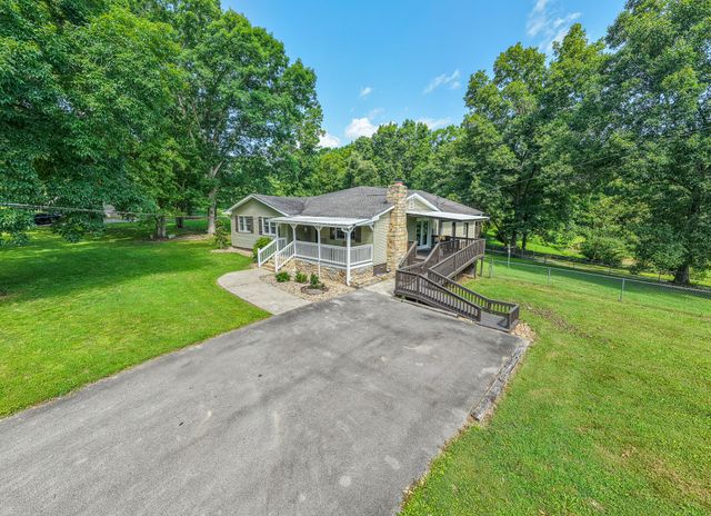 7125 Ivey Rd, Fairview, TN 37062