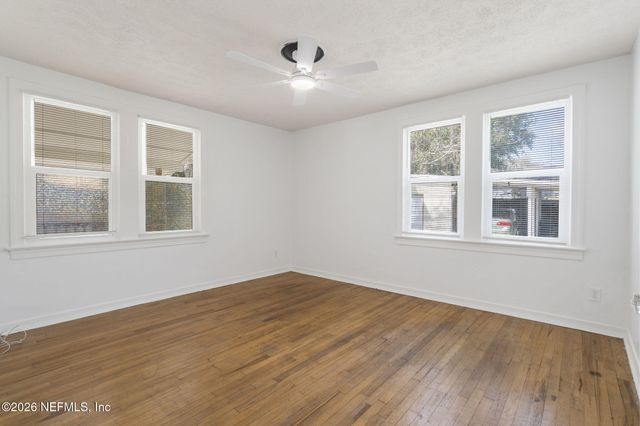 5143 PALMER Avenue, Jacksonville, FL 32210