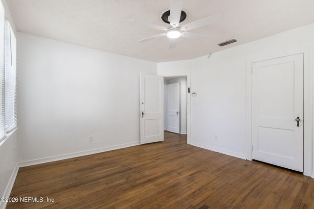 5143 PALMER Avenue, Jacksonville, FL 32210