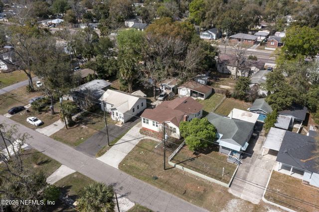 5143 PALMER Avenue, Jacksonville, FL 32210